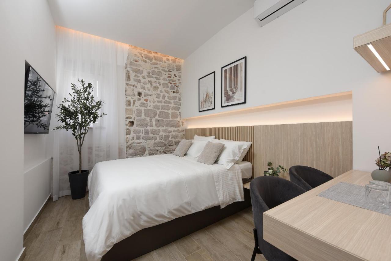 New!Beautiful Modern Bedrooms And Apt Old Town Zadar- Great Location Buitenkant foto