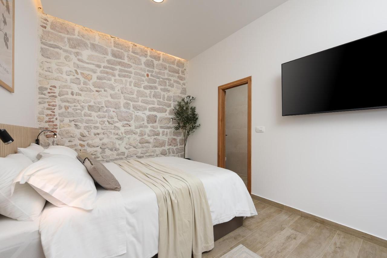 New!Beautiful Modern Bedrooms And Apt Old Town Zadar- Great Location Buitenkant foto